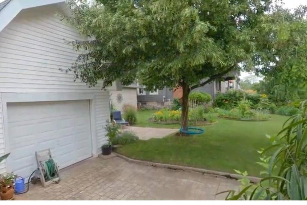 Garden 2 Storey House Niagara Falls Zewnętrze zdjęcie